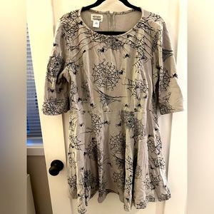 Unique Vintage spider web dress, 2X, EUC